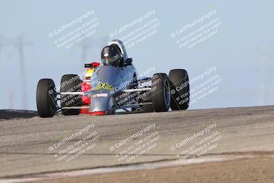 media/Oct-26-2025-CalClub SCCA (Sun) [[8ce1e69566]]/Group 6/Grapevine/